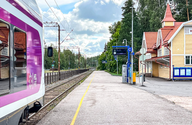 Kauniainen juna-asema