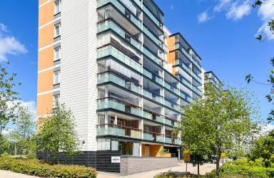 Kerrostalo Pohjois-Espoossa Leppävaarassa