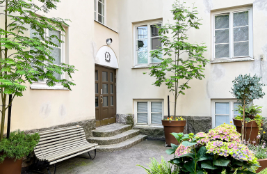 Sisäpiha Mäkelänkadulla Vallilassa