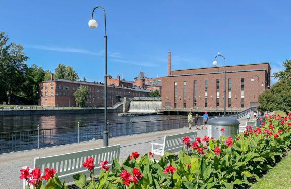 Tammerkosken ranta Tampereella